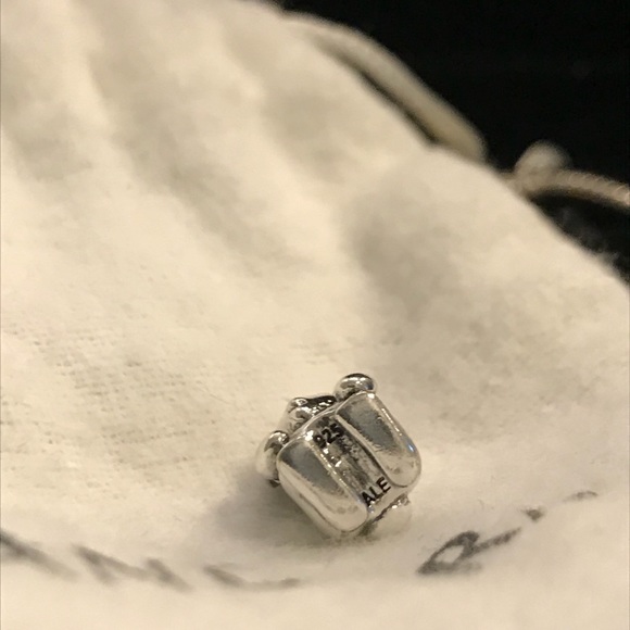Authentic Pandora Rabbit Charm - Picture 2 of 2